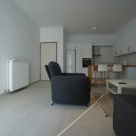 For 4 Ppl In N. Smirni Apartment Athen